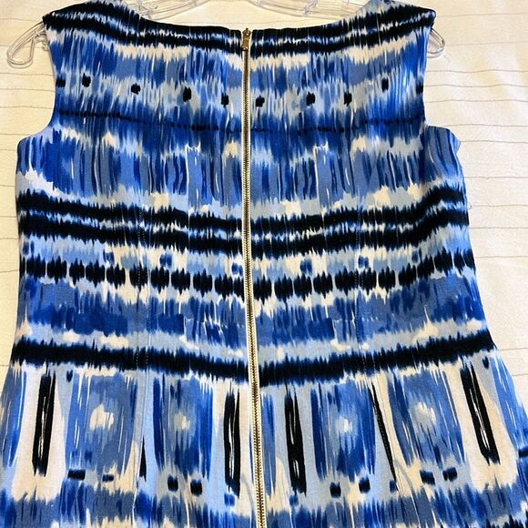 Tahari by Arthur Levine Batique Sleeveless Dress - Picture 3 of 7